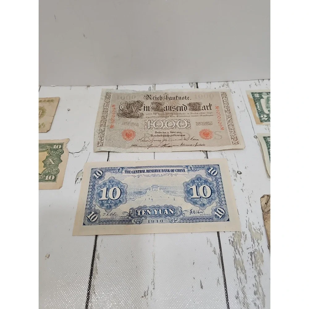 Lot Of Miscellaneous Bank Notes Early 1900s - Mid 1900s